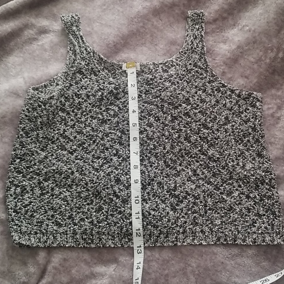 Garage knitted crop top - Picture 4 of 4